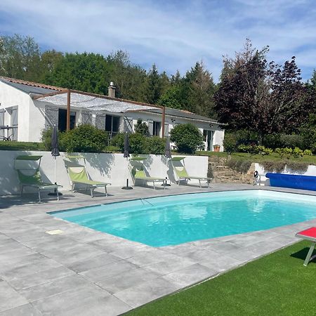 Borie Grande Villa Saint-Denis  ภายนอก รูปภาพ